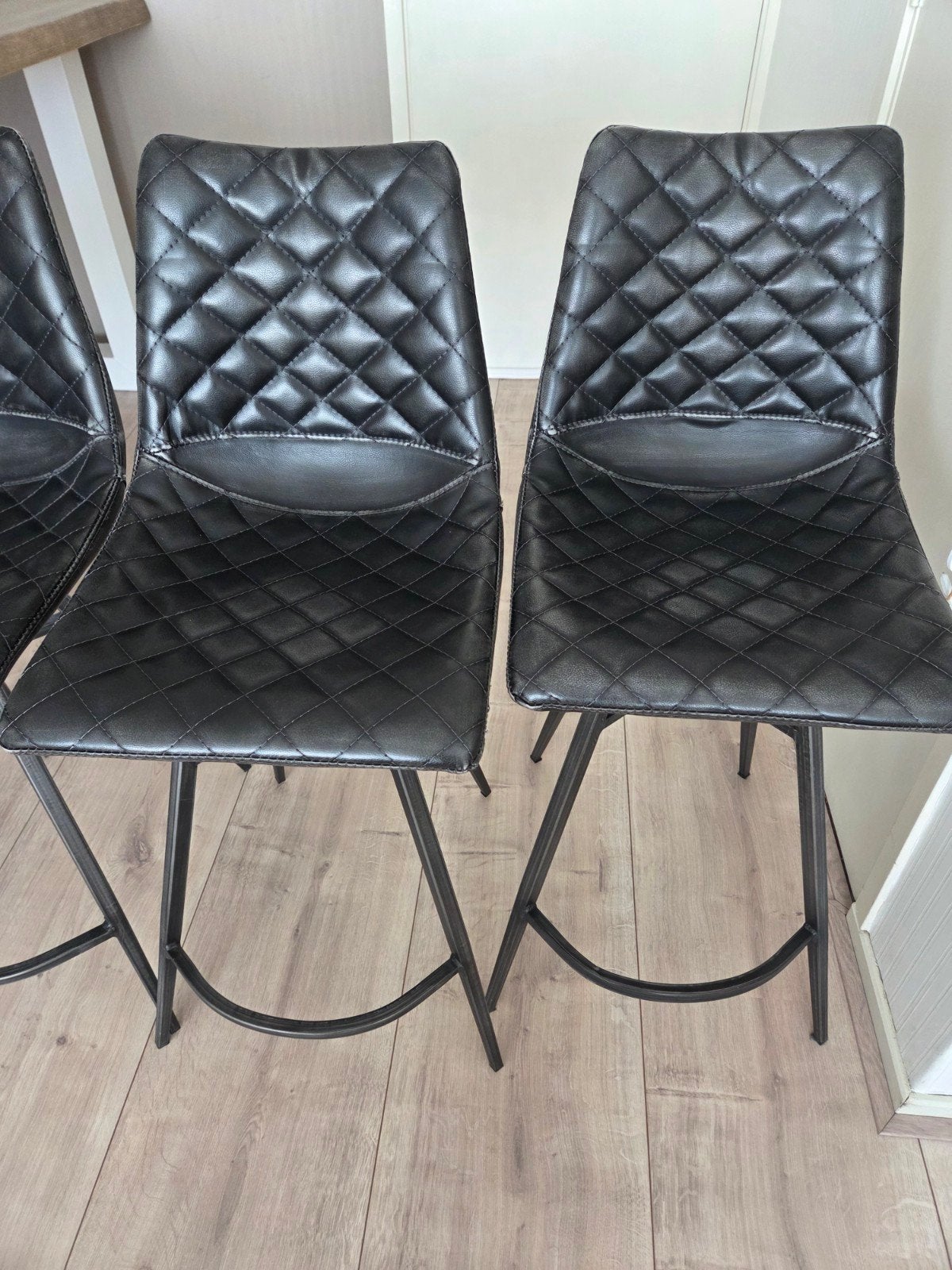 2 vintage antraciet barkrukken, Ophalen, Gebruikt, Met voetsteun, 90 cm of meer