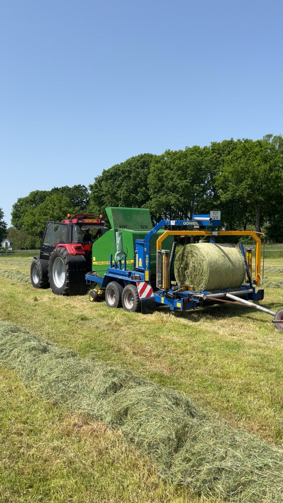 Balen pers John Deere 575, Ophalen, Veehouderij, Oogstmachine