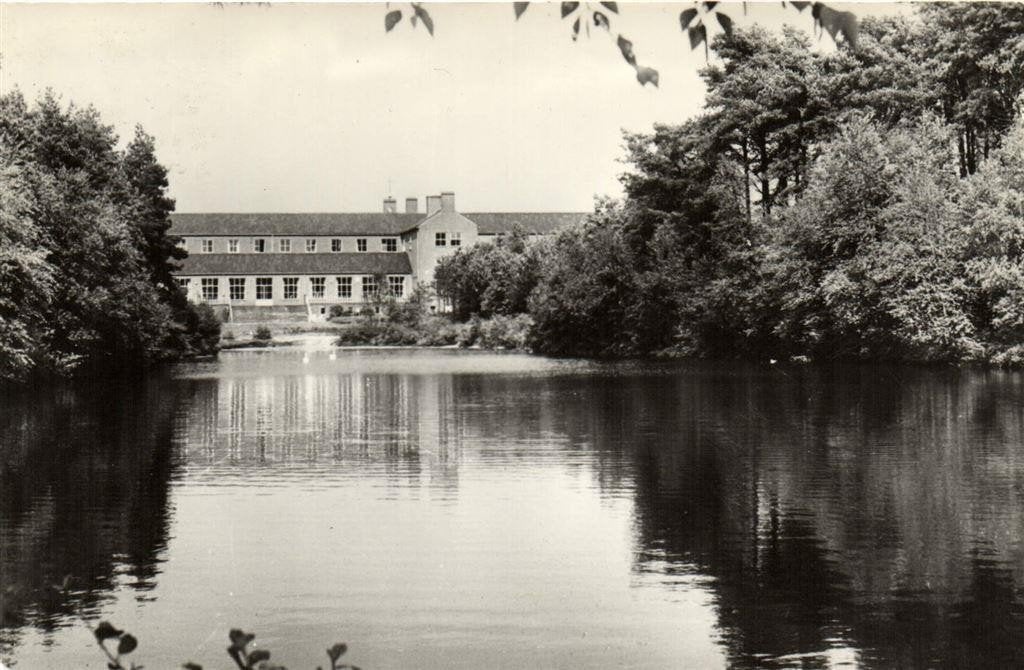 Kapellerput Centrum voor Levensorientatie, Heeze - 1972 gelo, Verzamelen, Ansichtkaarten | Nederland, Ophalen of Verzenden, 1960 tot 1980