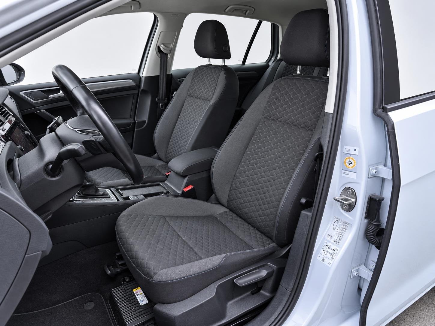 Volkswagen Golf|1.5 TSI Comfortline Business| Panorama|Carpl, Auto's, 4 cilinders, Met garantie (alle), Wit, Bedrijf