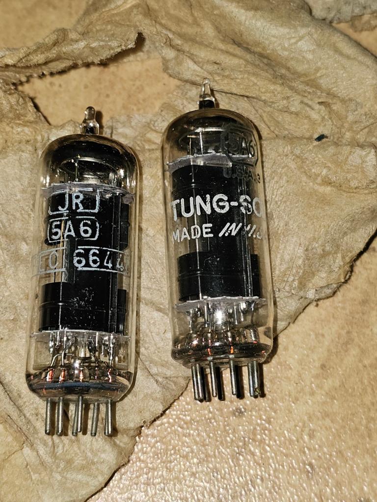 5A6 dht nos 60's, Ophalen of Verzenden