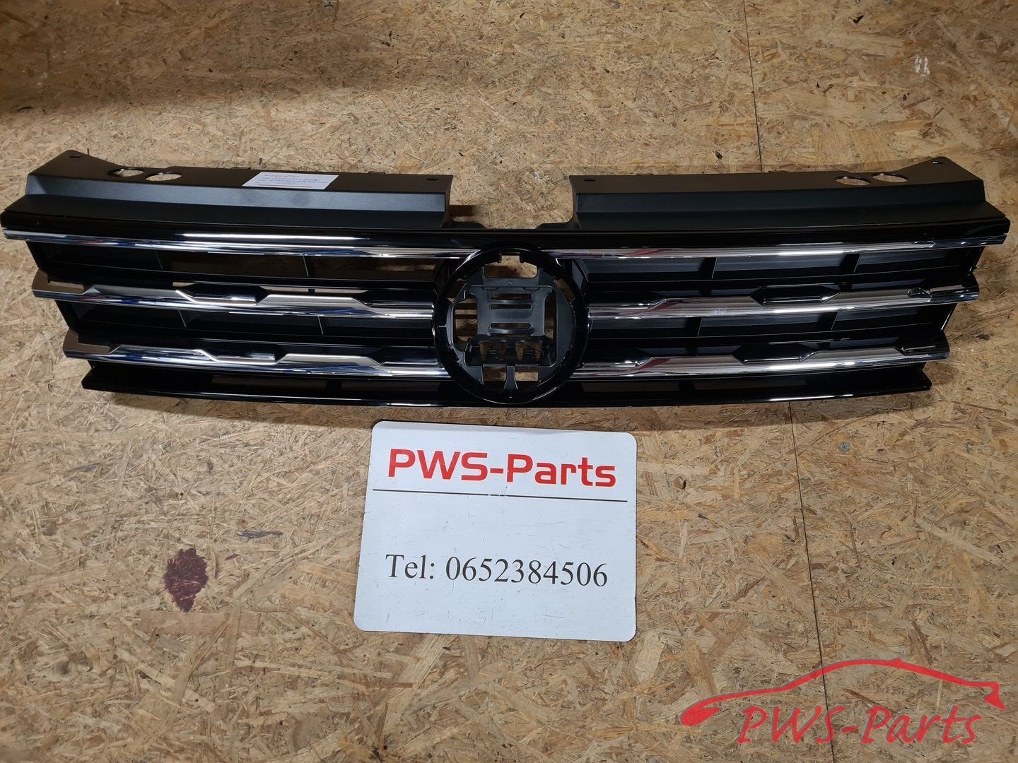 VOLKSWAGEN TIGUAN 5N HIGH LINE GRILL NIEUW ORIGINEEL, Gebruikt, -, Volkswagen, -