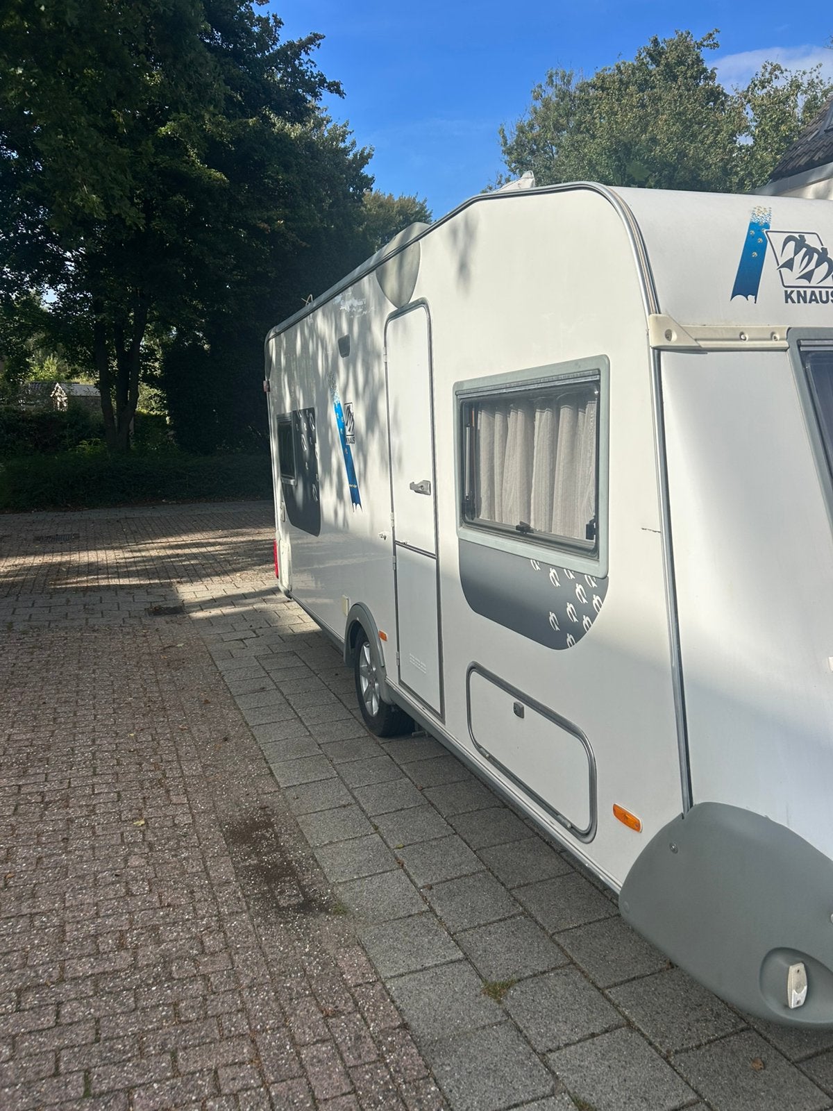 Knaus Eurostar 500, mover, airco, luifel, voortent, Schokbreker, Rondzit, Lengtebed, Particulier