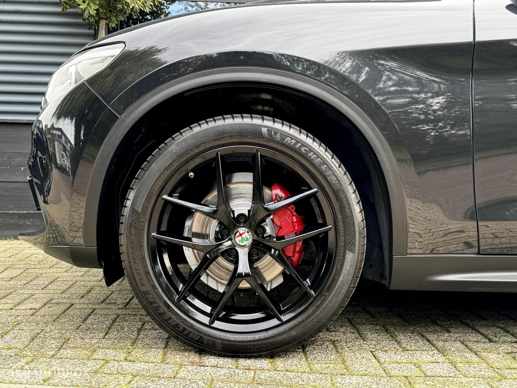 Alfa Romeo Stelvio | 2.0 T AWD | 280 PK | Zwart Leer |, Auto's, Automaat, 4 cilinders, Zwart, Vierwielaandrijving