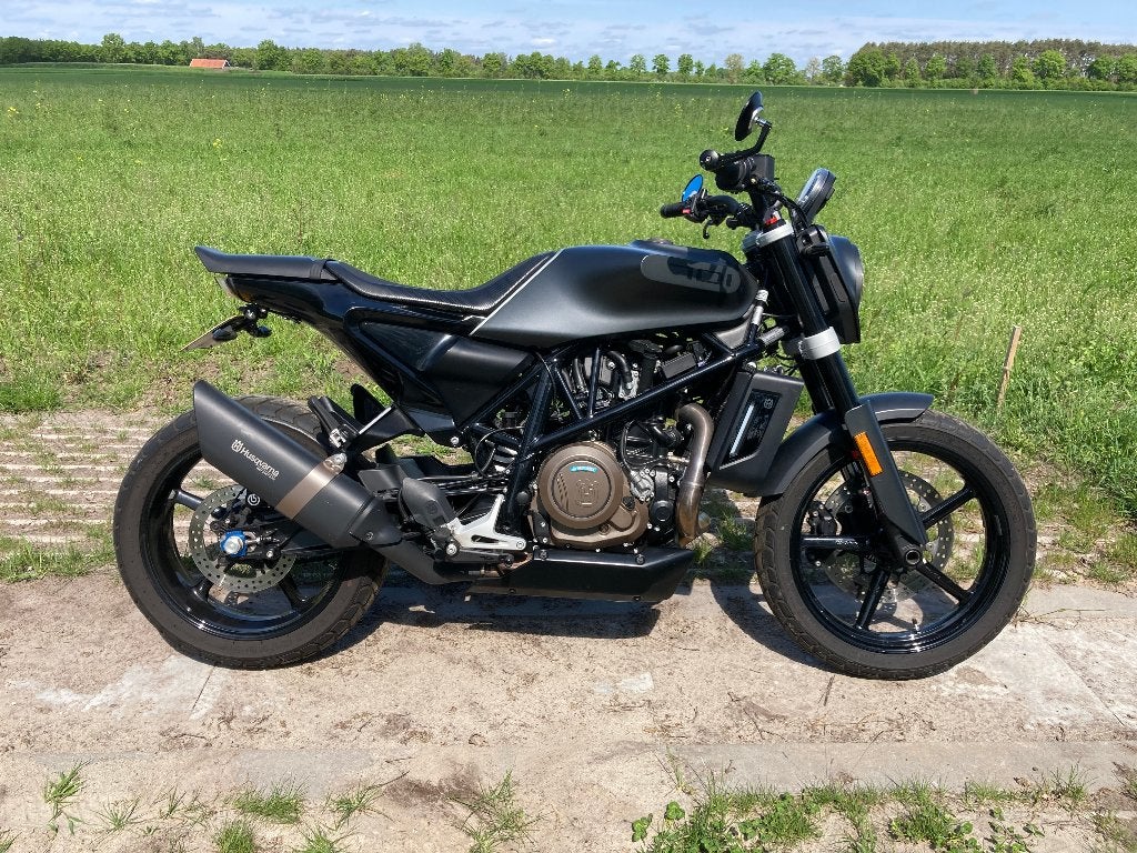 2019 husqvarna svartpilen 701 - 12000 km, Motorrijbewijs A, Gebruikt, 1 cilinder, Naked bike