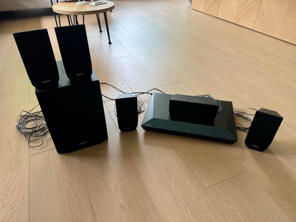 Sony Home Theatre System - BVD-E2100, 70 watt of meer, Ophalen of Verzenden, Zo goed als nieuw, 5.1-systeem