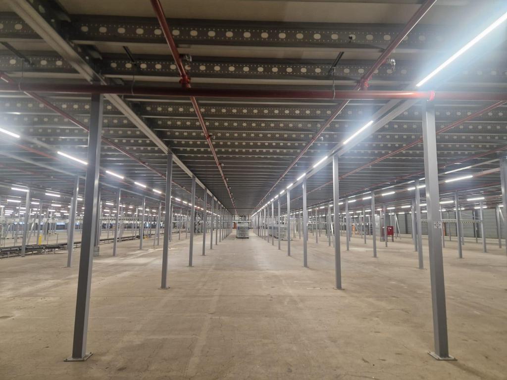 Mooie entresol vloer 50 euro per m2  !, Ophalen
