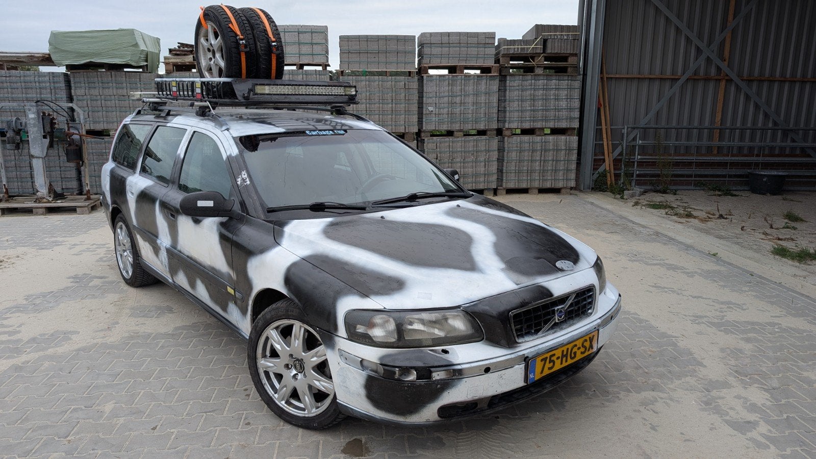 Volvo V70 2.4 T 200PK 2001, Voorwielaandrijving, 1800 kg, Stationwagon, Zilver of Grijs
