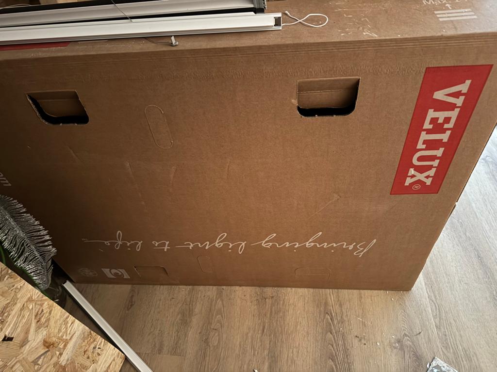 Nieuw dakraam en gootstuk, Doe-het-zelf en Verbouw, Ophalen, Minder dan 80 cm, 80 tot 120 cm, Nieuw