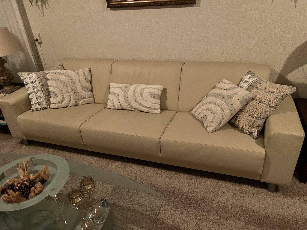 Gratis, Leren bank creme, Huis en Inrichting, Ophalen, 250 tot 300 cm, Gebruikt, Rechte bank