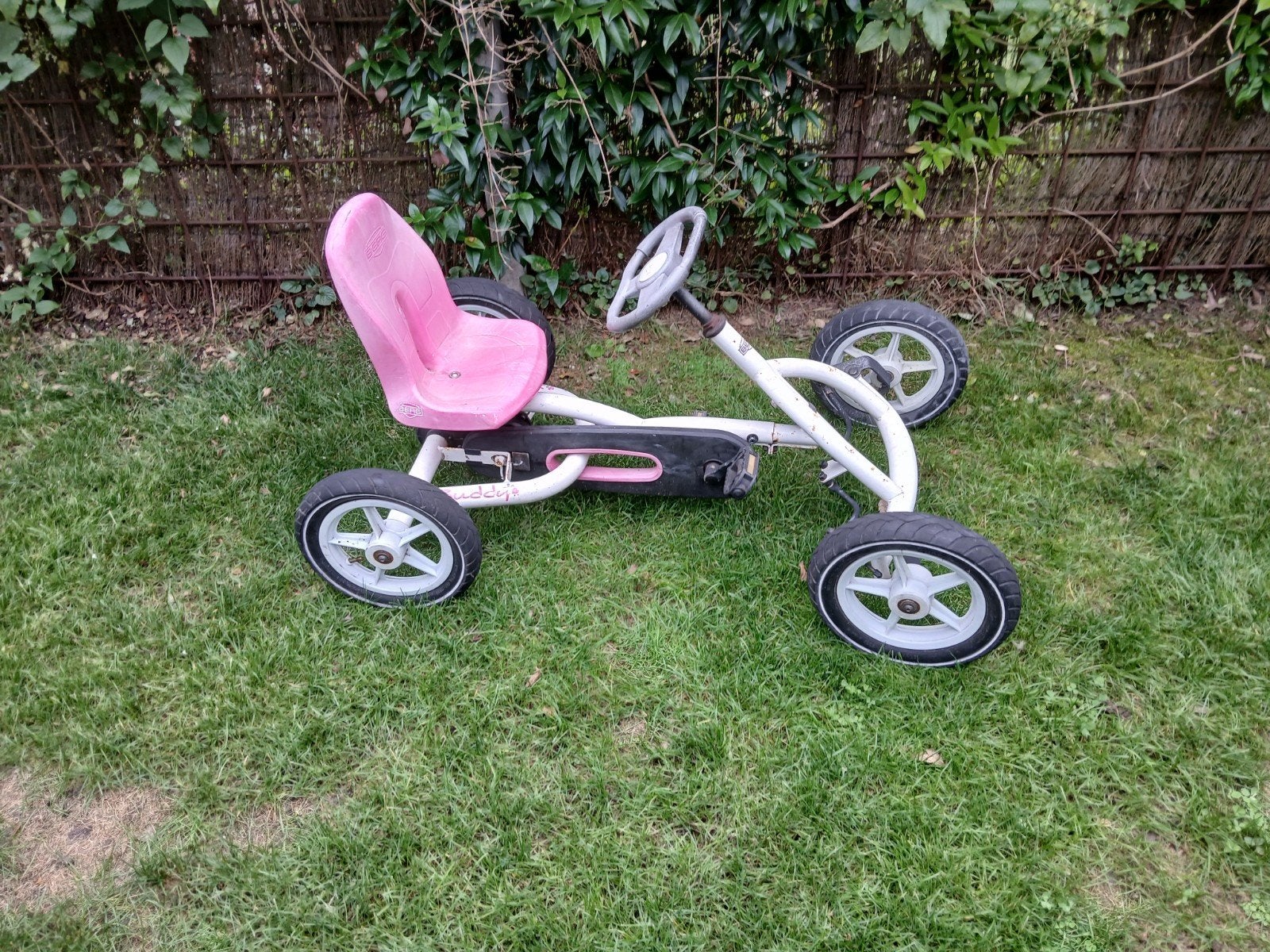 BERG Buddy trapauto roze - Gebruikt, Ophalen, Gebruikt, Trapvoertuig