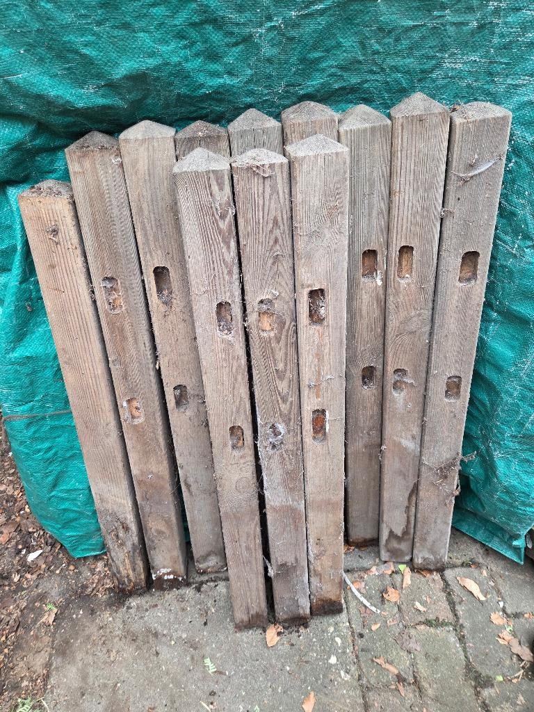 12 paaltjes voor hek, Tuin en Terras, Ophalen, Gebruikt, Minder dan 180 cm, Palen