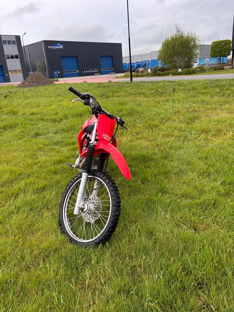 Honda CRF 125F Crossmotor, Ophalen