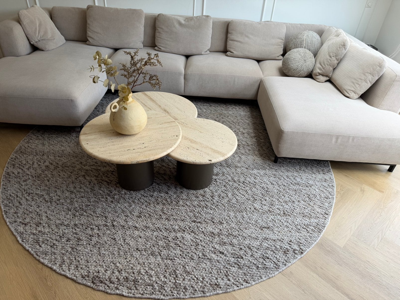 Wollen vloerkleed rond, Huis en Inrichting, Ophalen, Rond, 200 cm of meer, Zo goed als nieuw