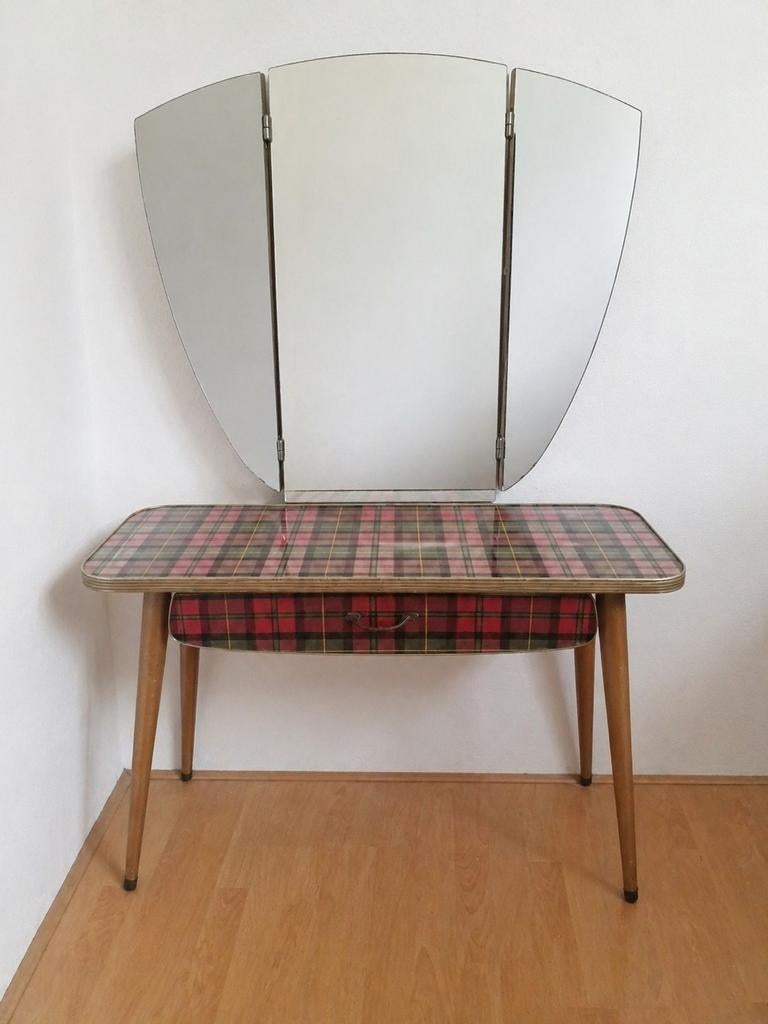 Vintage kaptafel met spiegel - Schots ruit design, Gebruikt, Vintage, Retro, Schots ruit, 100 tot 150 cm, Hout