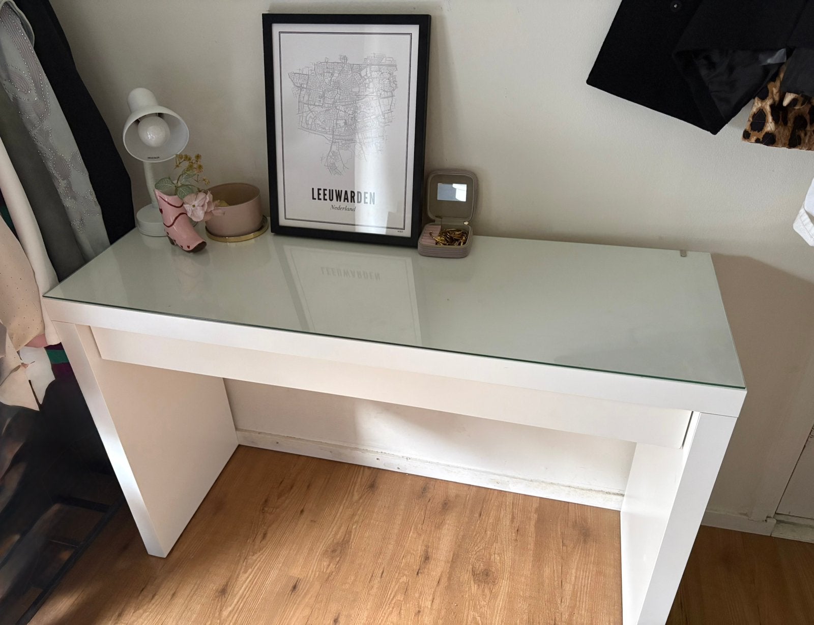 Malm toilettafel Ikea, Huis en Inrichting, Tafels | Kaptafels, Ophalen, Zo goed als nieuw, 50 tot 100 cm, Minder dan 100 cm