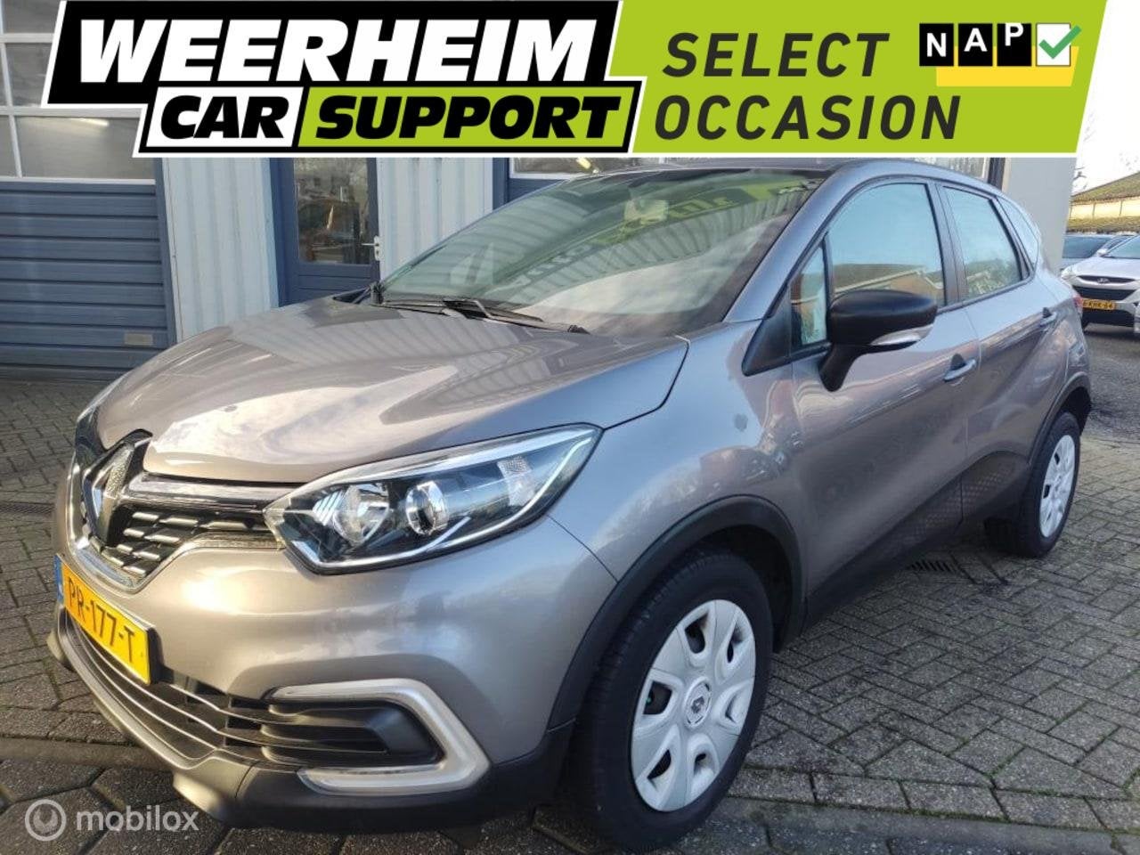 Renault Captur 0.9 TCe Life | Airco | Trekhaak, Voorwielaandrijving, 898 cc, Gebruikt, Euro 6