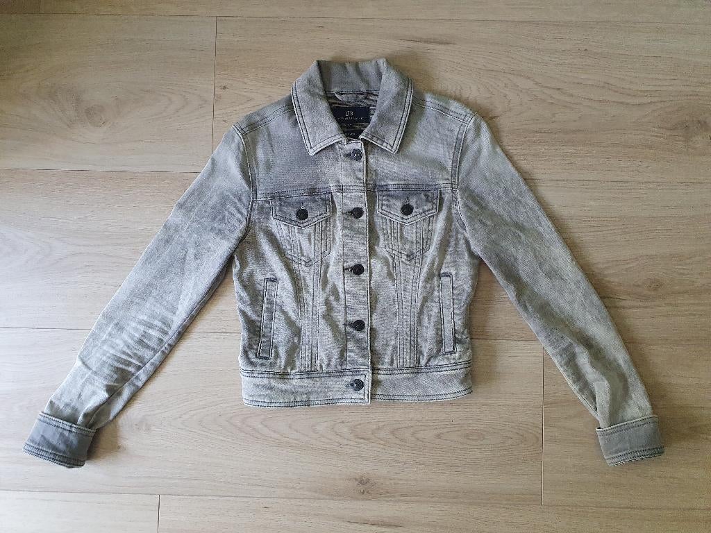 Kort, grijs spijkerjasje LTB - maat XS, Ophalen of Verzenden, Zo goed als nieuw, LTB, Maat 34 (XS) of kleiner