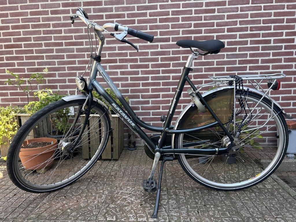Gevraagd fiets mag electrisch zijn hoeft niet, Fietsen en Brommers, Fietsen | Dames | Damesfietsen, Ophalen, Gebruikt, Overige merken