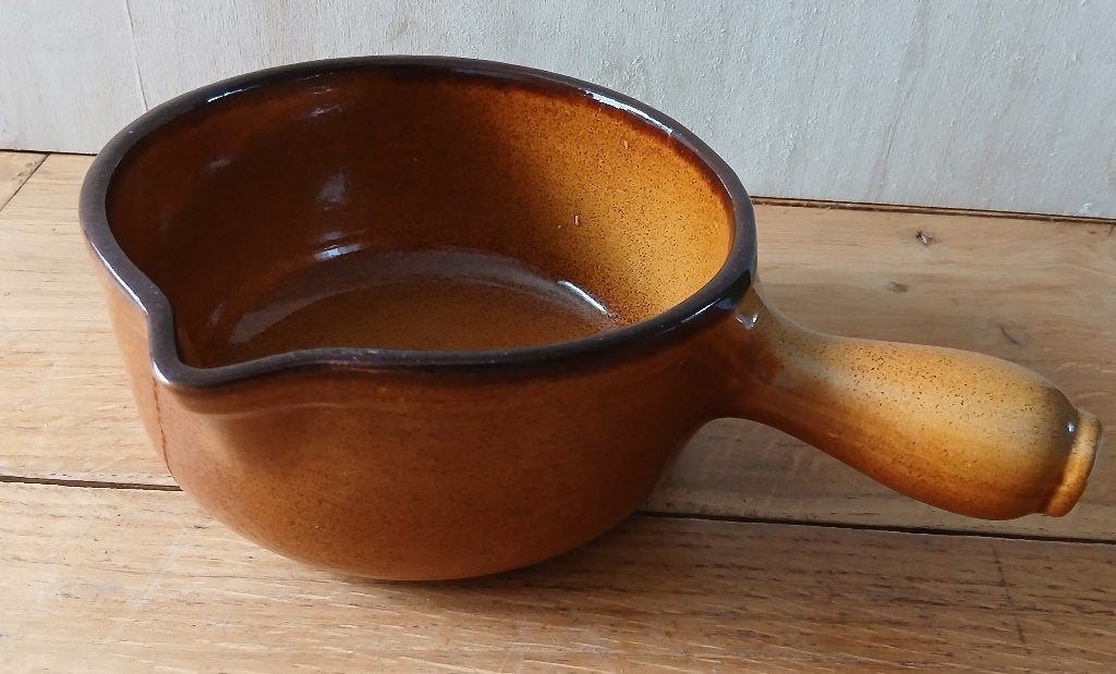 Franse keramische kookpan. Emile Henry La Bourguignonne, Gebruikt, Overige typen, Ophalen of Verzenden, Steen/keramiek