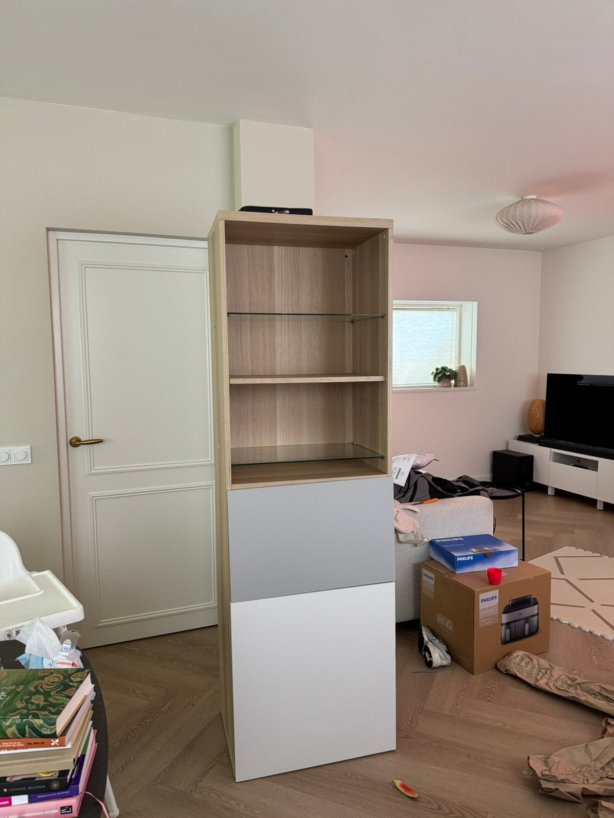 Gratis ikea besta kast, Huis en Inrichting, Kasten | Kledingkasten, Ophalen of Verzenden, Zo goed als nieuw, 25 tot 50 cm, Minder dan 100 cm