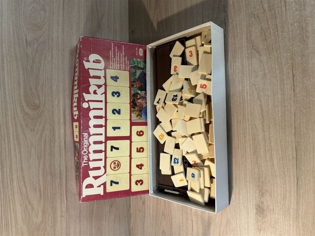 rummikub grote rode doos - s6533, Hobby en Vrije tijd, Verzenden, Zo goed als nieuw