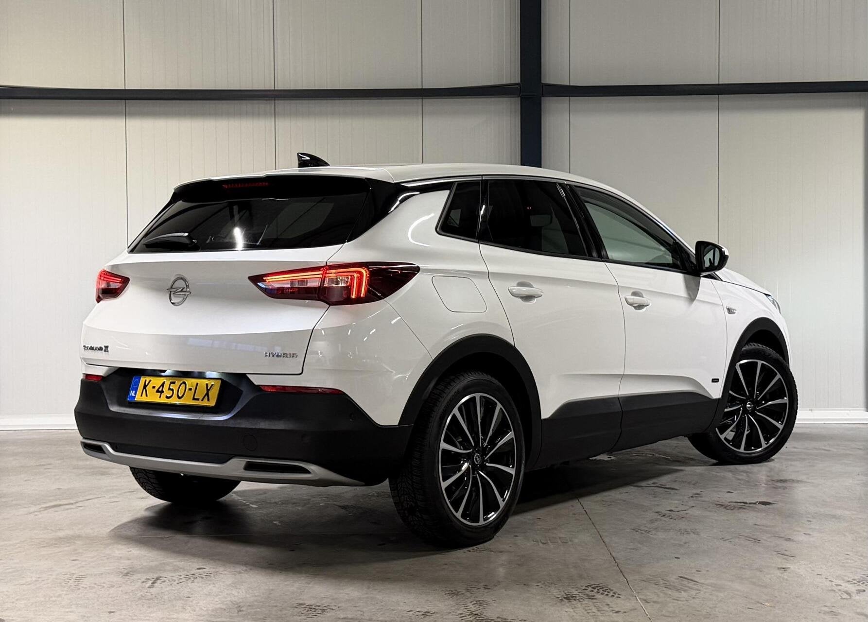 Opel Grandland X 1.6 Turbo Hybrid SOH 90% Elegance Carplay, Euro 6, 4 cilinders, Wit, Origineel Nederlands