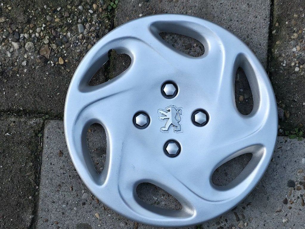 1 losse universele wieldop Peugeot 206 14 inch, Auto diversen, Ophalen of Verzenden, Zo goed als nieuw