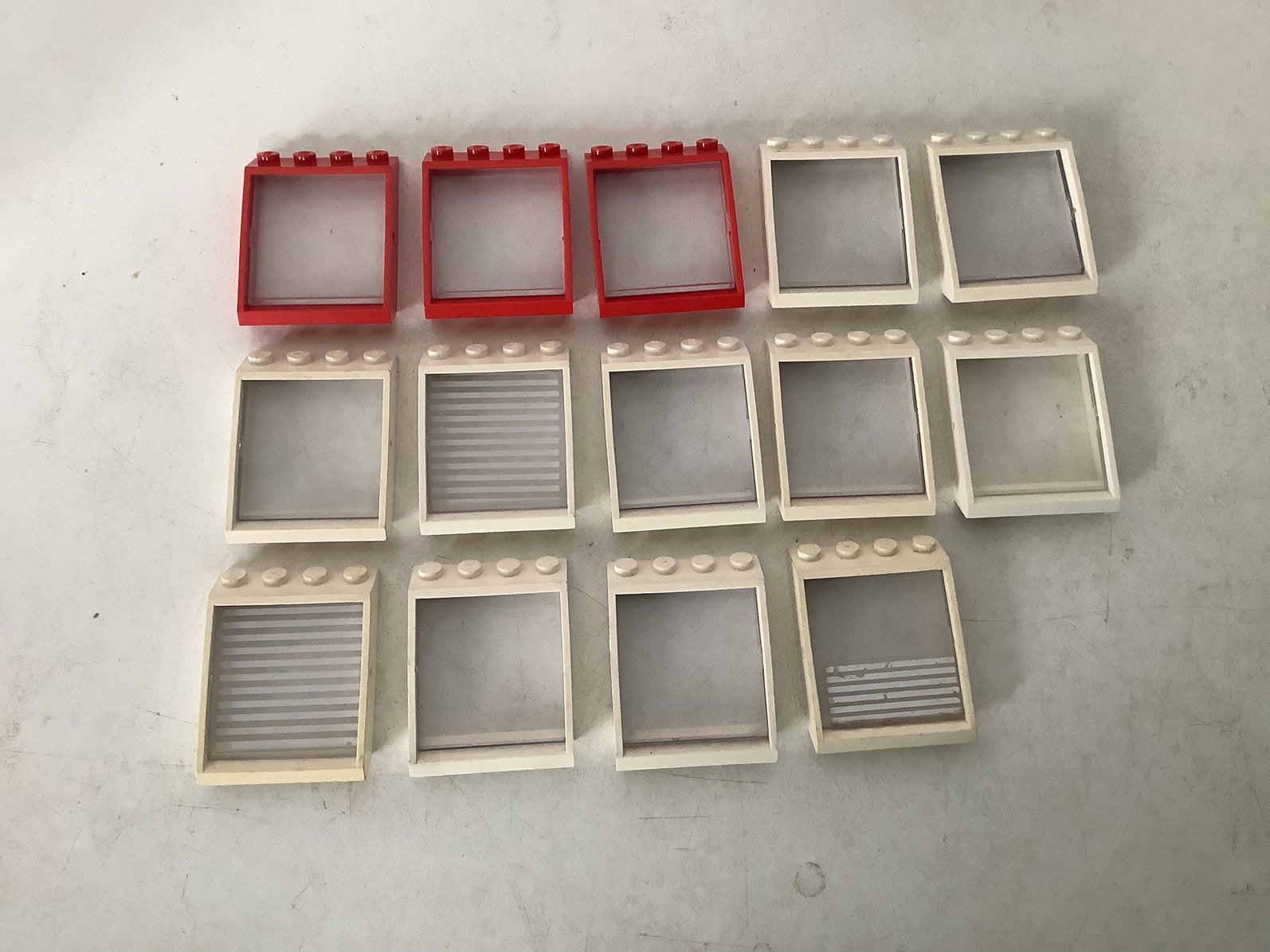 Lego dakraam met glas rood en wit, Ophalen of Verzenden, Gebruikt, Losse stenen, Lego