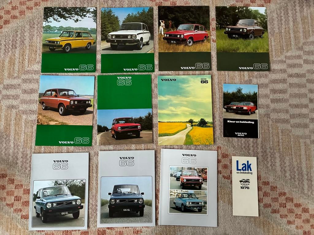 Volvo 66 brochures - 12 stuks, Ophalen of Verzenden, Zo goed als nieuw, Volvo
