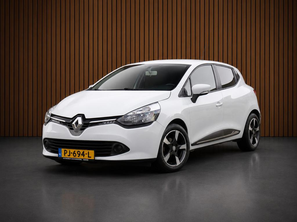 Renault Clio 1.2 Collection ✅Trekhaak |⭐Navigatie, Voorwielaandrijving, Euro 5, Stof, Gebruikt