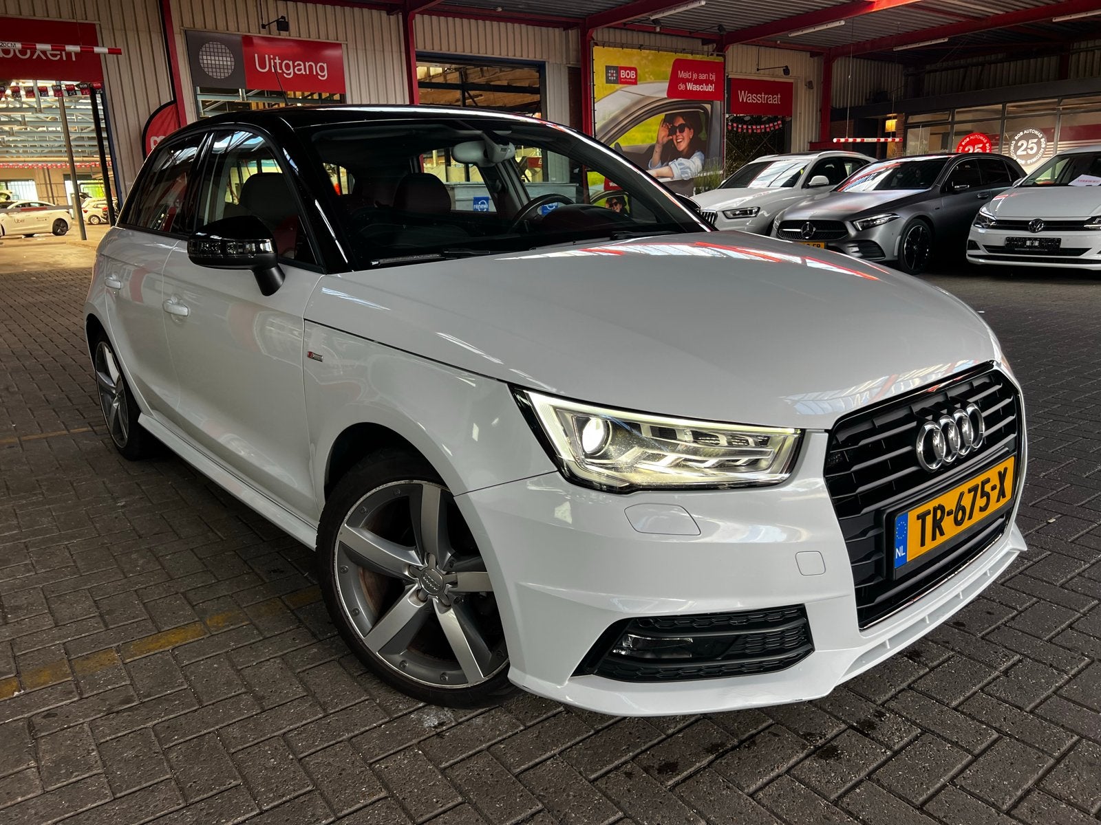 Audi A1 1.0 Tfsi 70KW Sportback 2017, Voorwielaandrijving, 95 pk, 23 km/l, Particulier