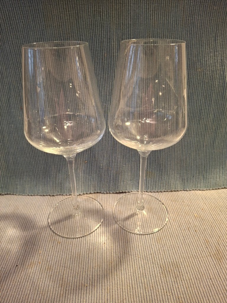 Vivo - Villeroy & Boch - 3 mooie rode wijnglazen, Huis en Inrichting, Keuken | Servies, Glas of Glazen, --, Vivo, Villeroy & Boch