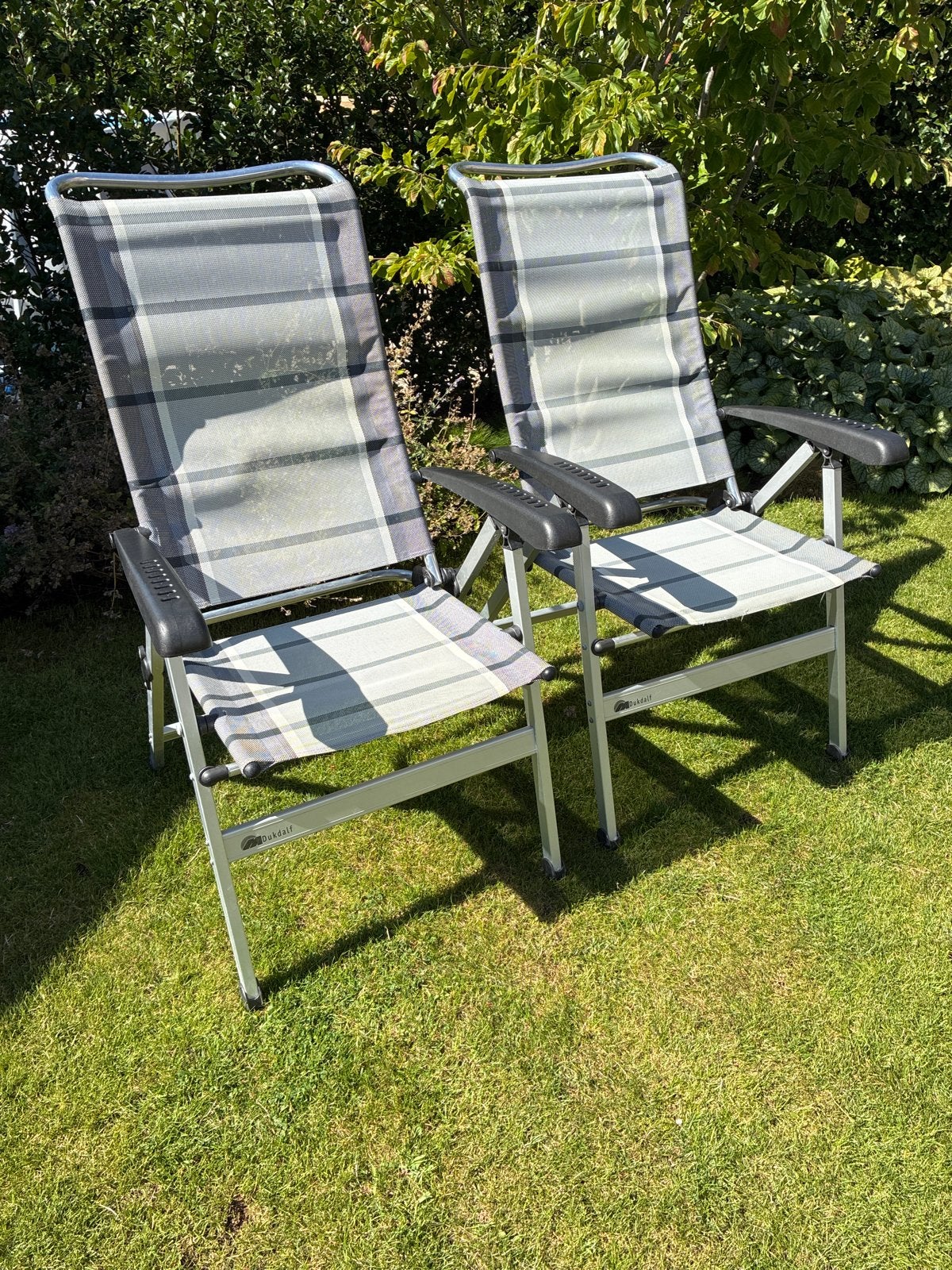 2 dukdalf stoelen, Ophalen, Zo goed als nieuw, Campingstoel