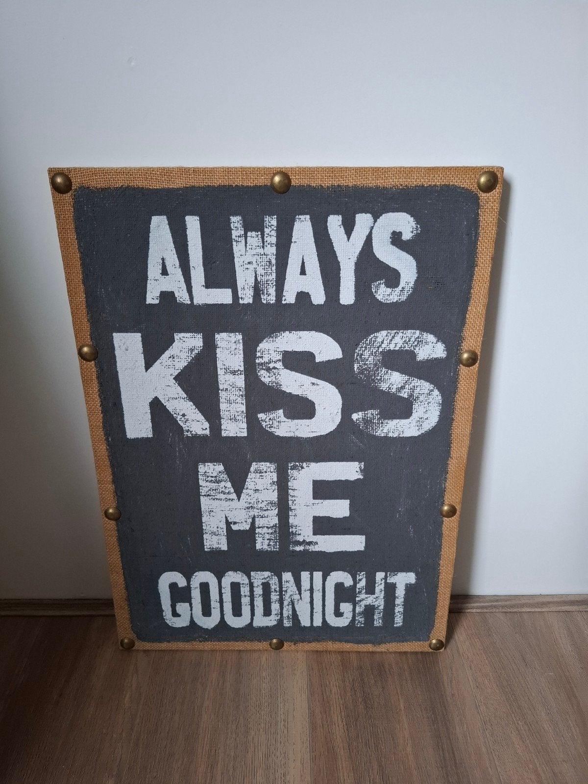 Wanddecoratie 'Always Kiss Me Goodnight' - Vintage Stijl, Ophalen, Gebruikt, Vintage, Textiel