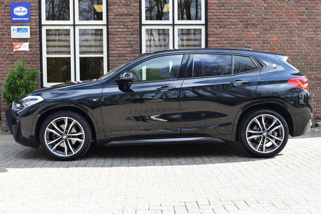 BMW X2 1.8i sDrive Aut. M Pakket M Sport Lefhebber Edition, Auto's, X2, Gebruikt, Met garantie (alle), Zwart