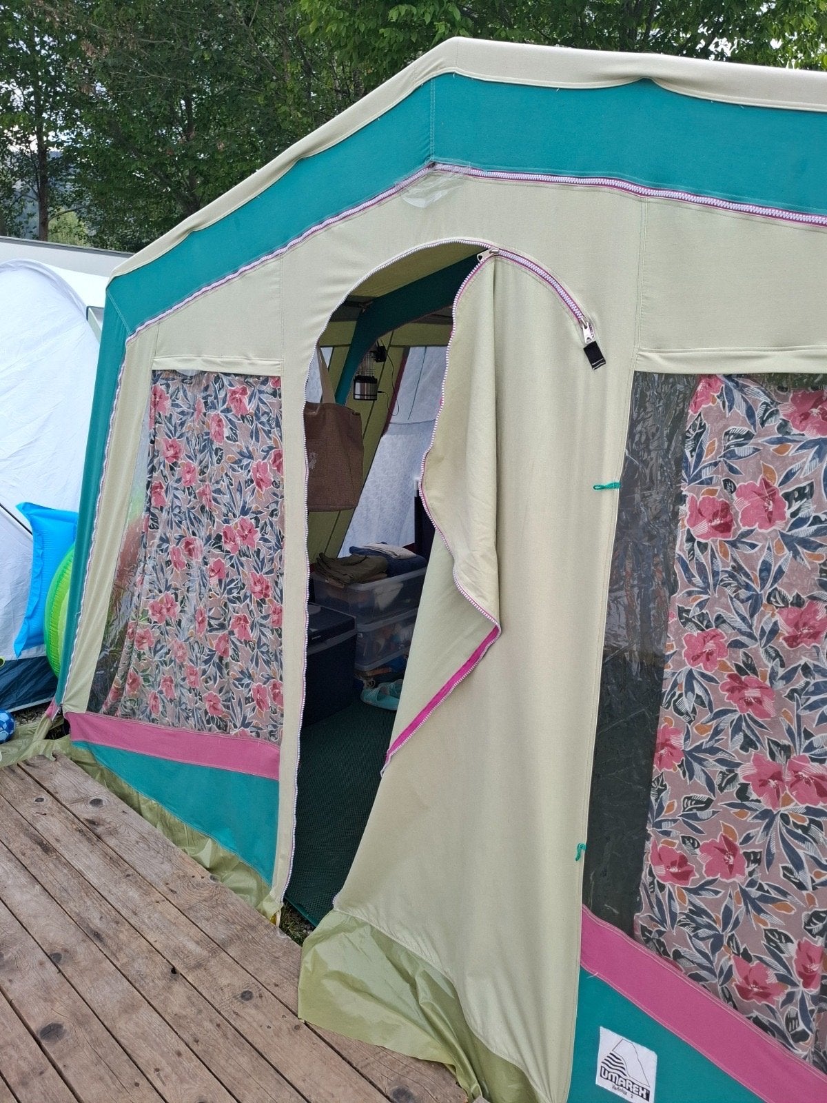 Retro tent - Water- en windbestendig, incl. 2 slaapcabines, Caravans en Kamperen, Ophalen, Gebruikt, Tot en met 4