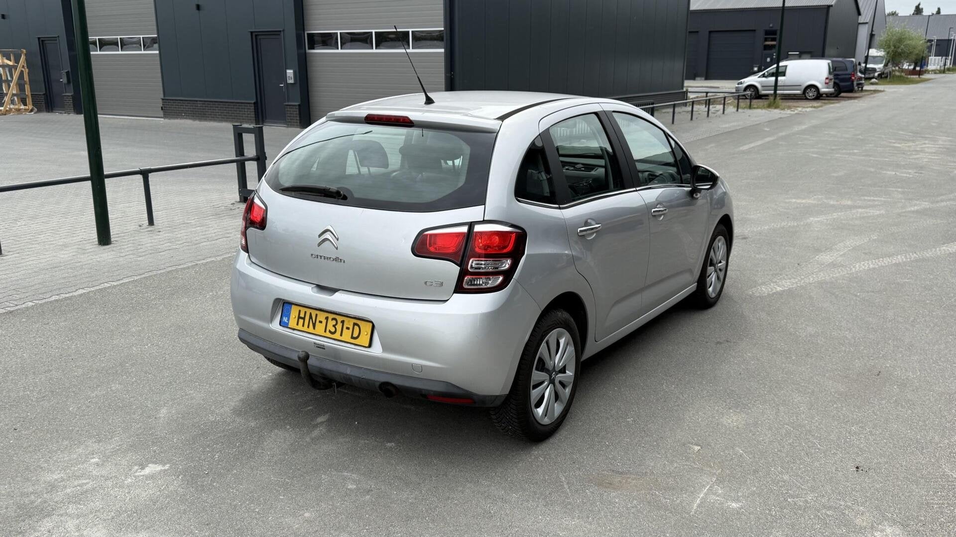 Citroen C3 1.0 PureTech Feel Edition|HANDEL/EXPORT!, Voorwielaandrijving, Gebruikt, 948 kg, Met garantie (alle)