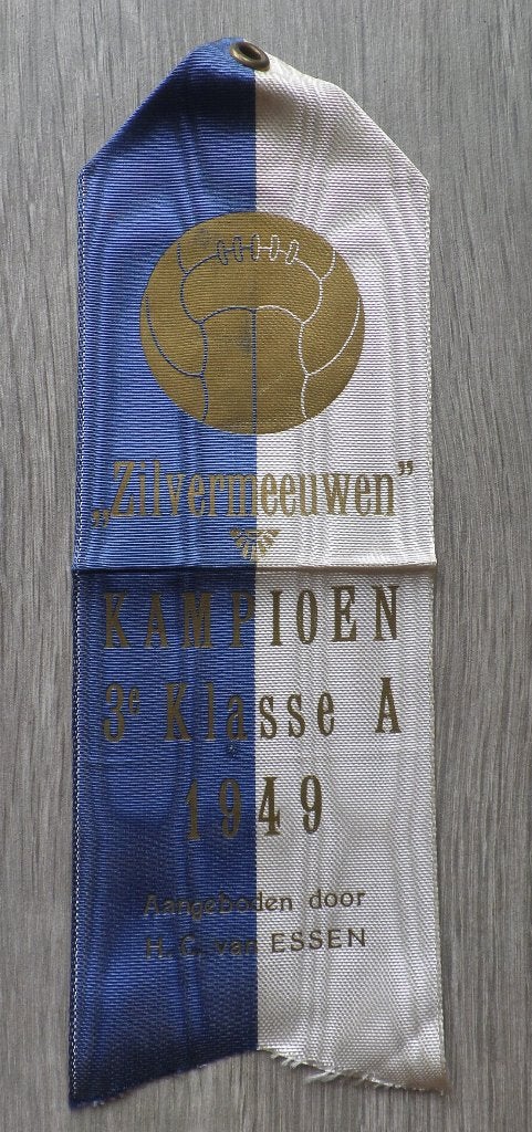 Zeer oude vaantjes Zaanse Voetbal Clubs, Ophalen of Verzenden, Gebruikt, Overige binnenlandse clubs, Vaantje of Sjaal