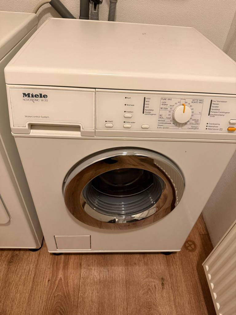 Miele Novotronic W 313 Wasmachine, Gebruikt, Ophalen of Verzenden, Voorlader, Wolwasprogramma