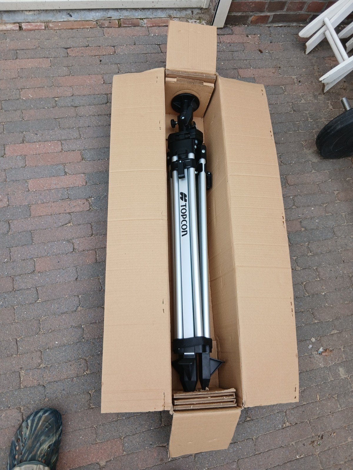 TOPCON LASERSTATIEF 240 CM HOOG NIEUW!, Ophalen, Nieuw