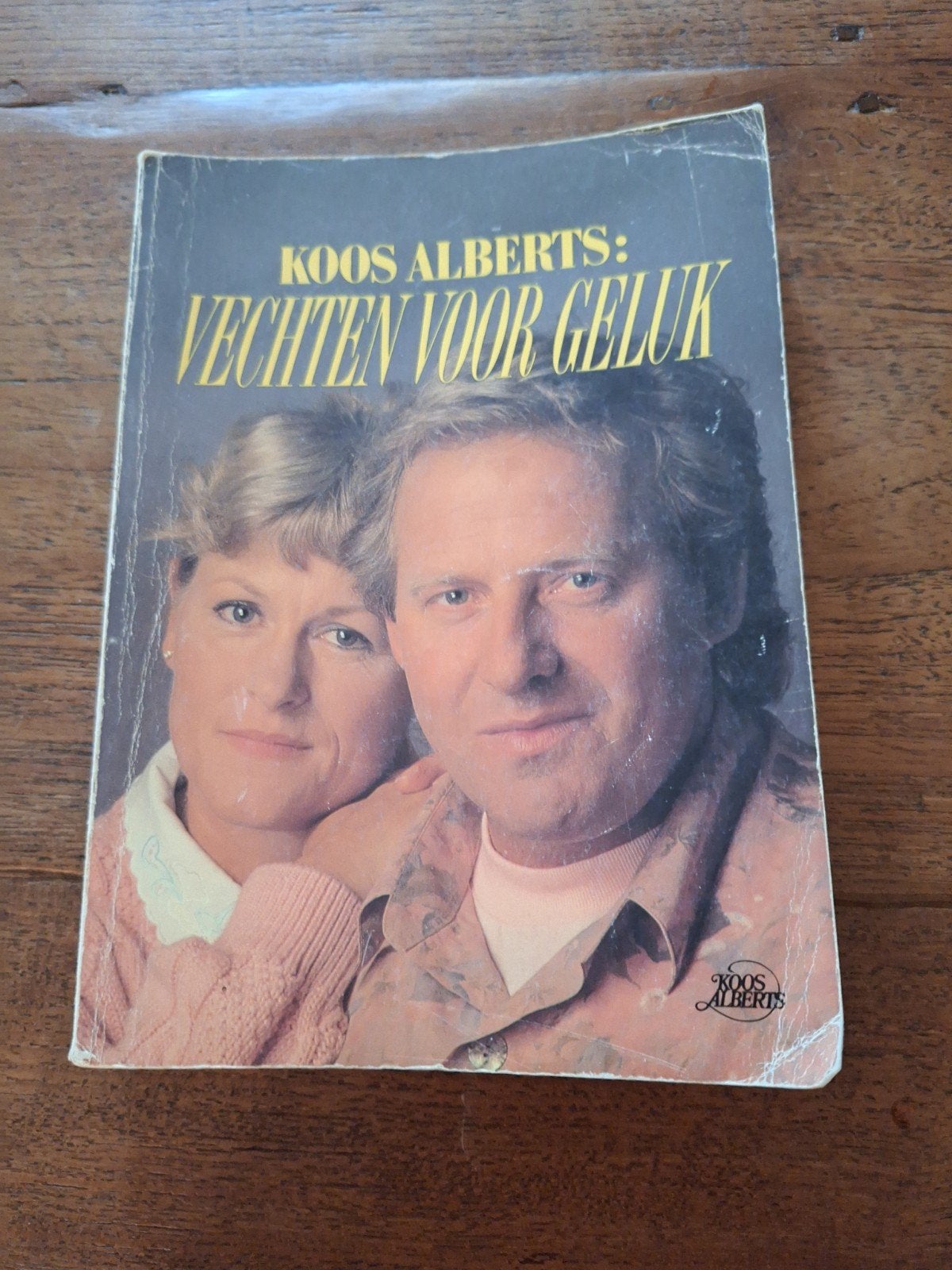Boek Vechten voor Geluk, Boeken, Ophalen of Verzenden, Gelezen, Overige