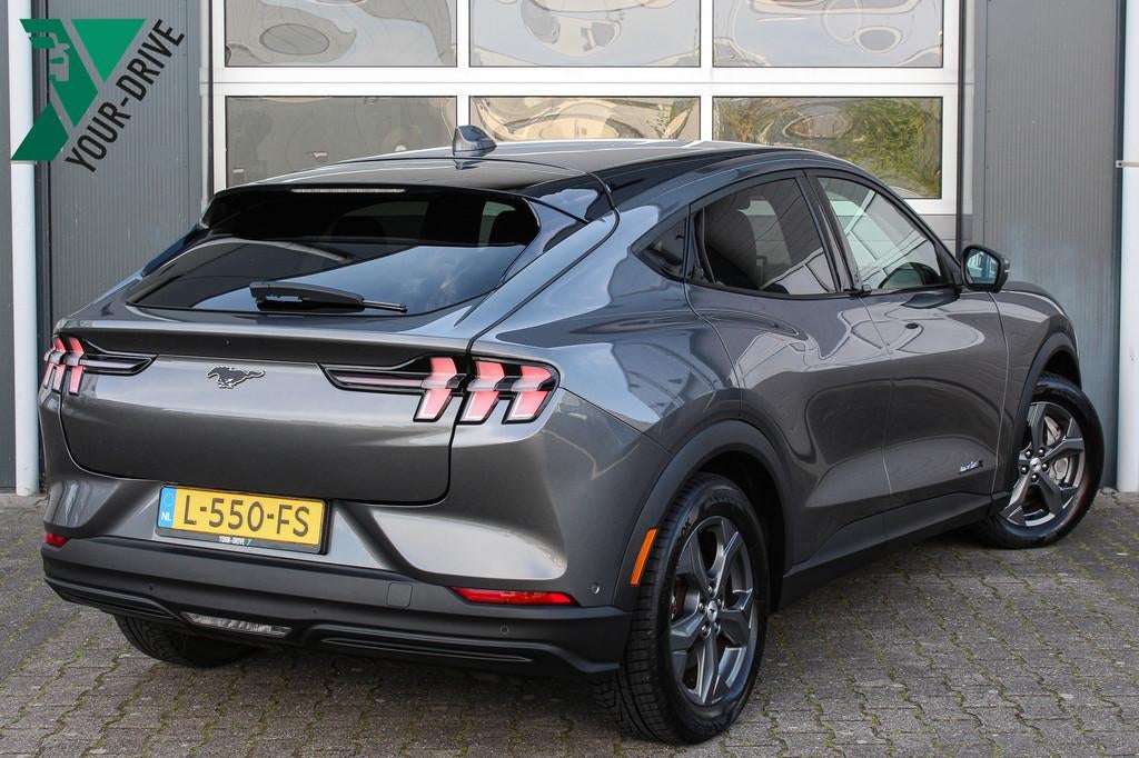 Ford Mustang Mach-E Extended RWD 98 kWh | 12 Mnd. Garantie &, Auto's, Gebruikt, Met garantie (alle), 610 km, 285 pk