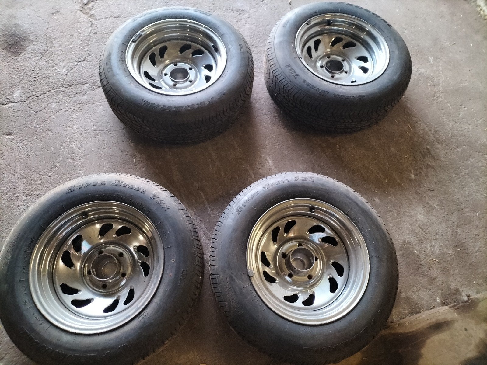 Federal Super Steel 73 banden met velgen voor Chevrolet S10, Ophalen, Zo goed als nieuw