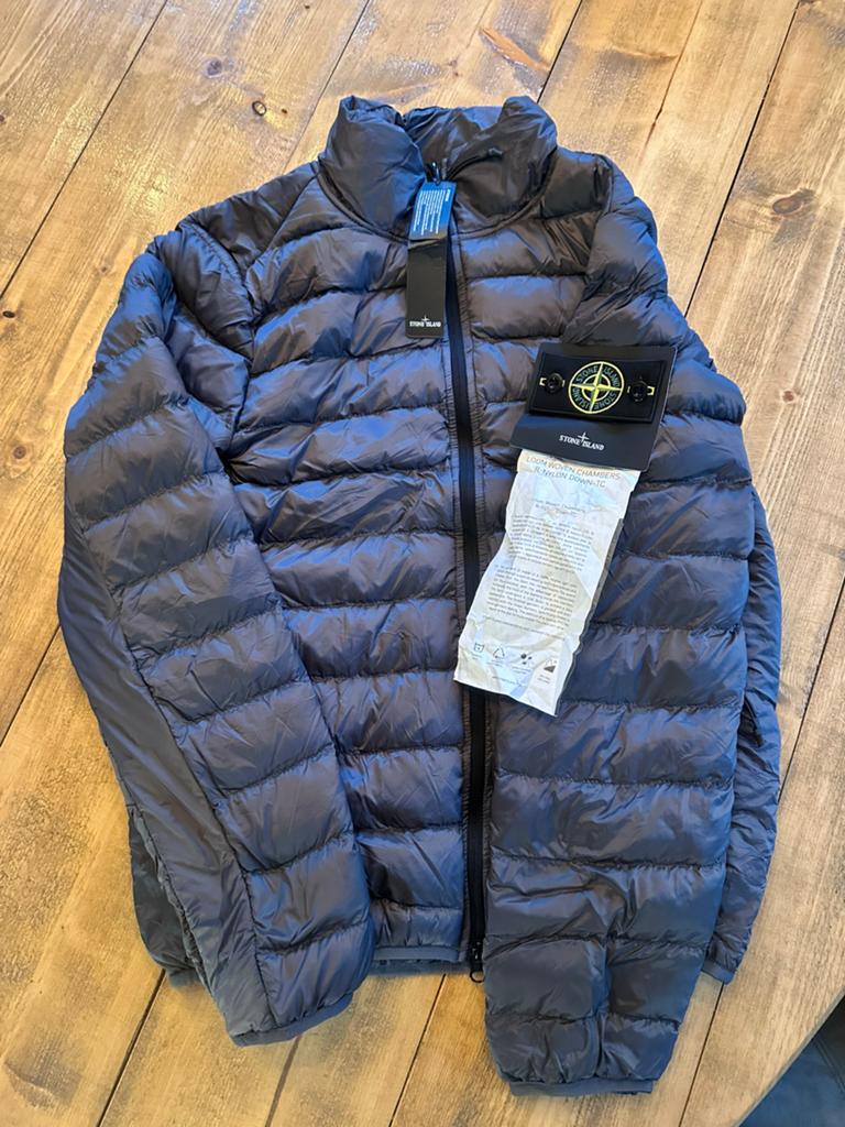 Stone island donsjas grijs - Maat M, Ophalen of Verzenden, Nieuw, Grijs