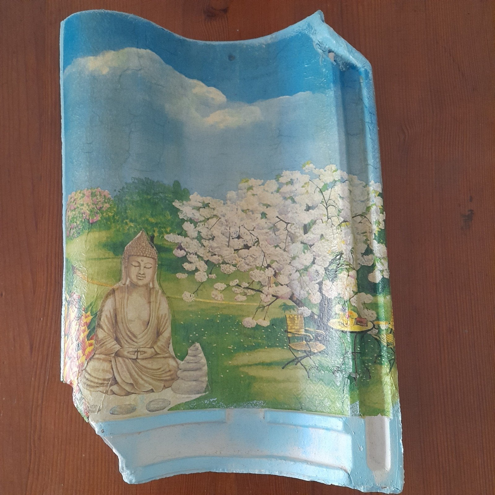 Unieke dakpan met Boeddha en bloesem decoratie, Ophalen, Gebruikt, Meerkleurig, Oosters