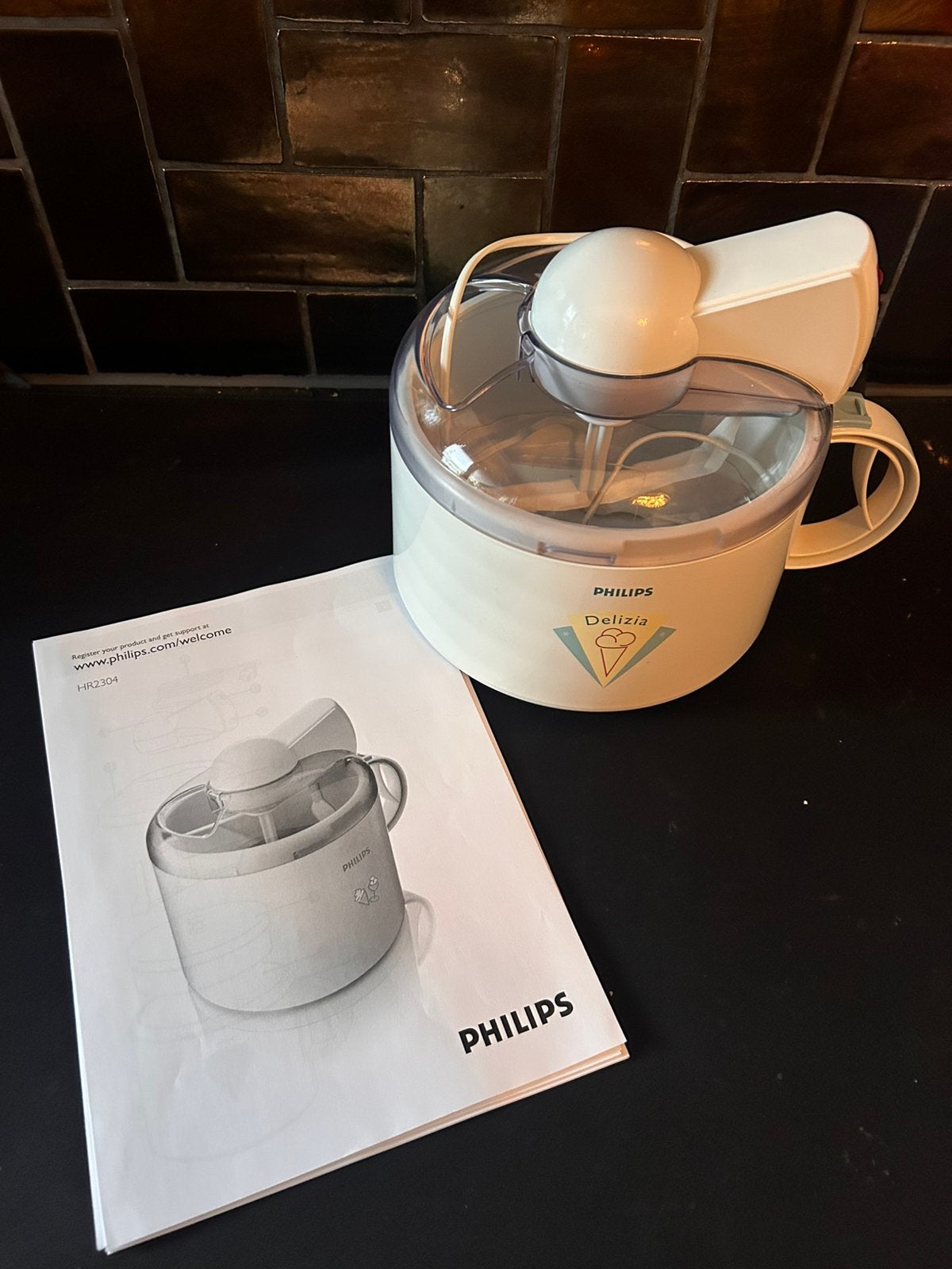 Philips Ijsmaker HR2304, Kunststof, Ophalen of Verzenden, Wit, Overige merken