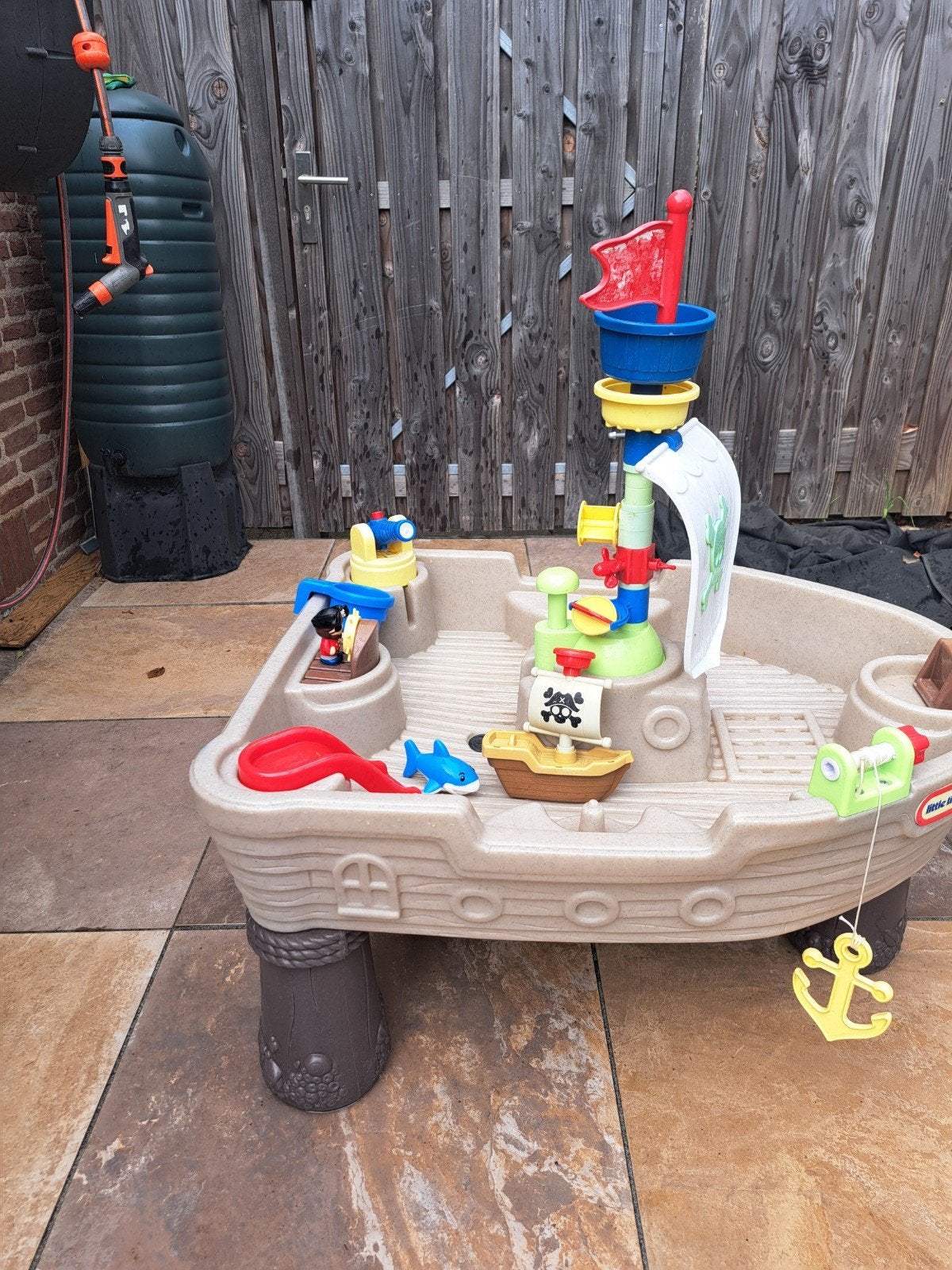Little Tikes Piratenschip Water- en Zandtafel, Ophalen, Gebruikt