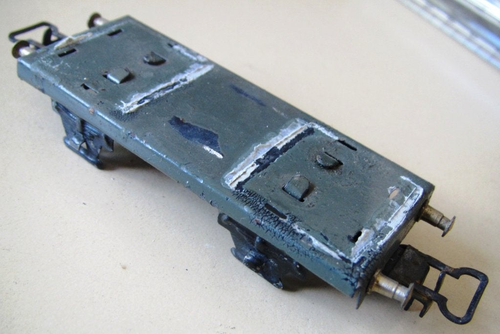 Märklin H0 chassisplaat voor 364 365 381 386 korte wagons, Wisselstroom, Gebruikt, Wagon, Ophalen of Verzenden