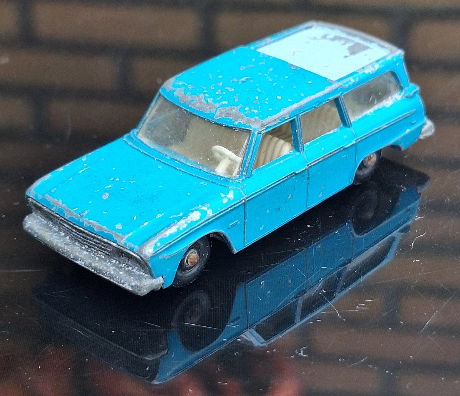 matchbox series no42 studebaker lark wagonaire, Ophalen of Verzenden, Gebruikt, Auto